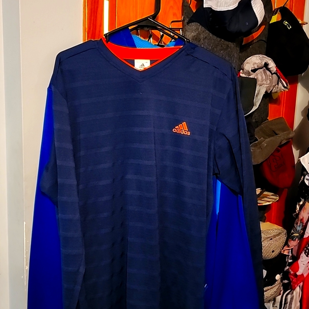 Mens adifas long sleeve shirt